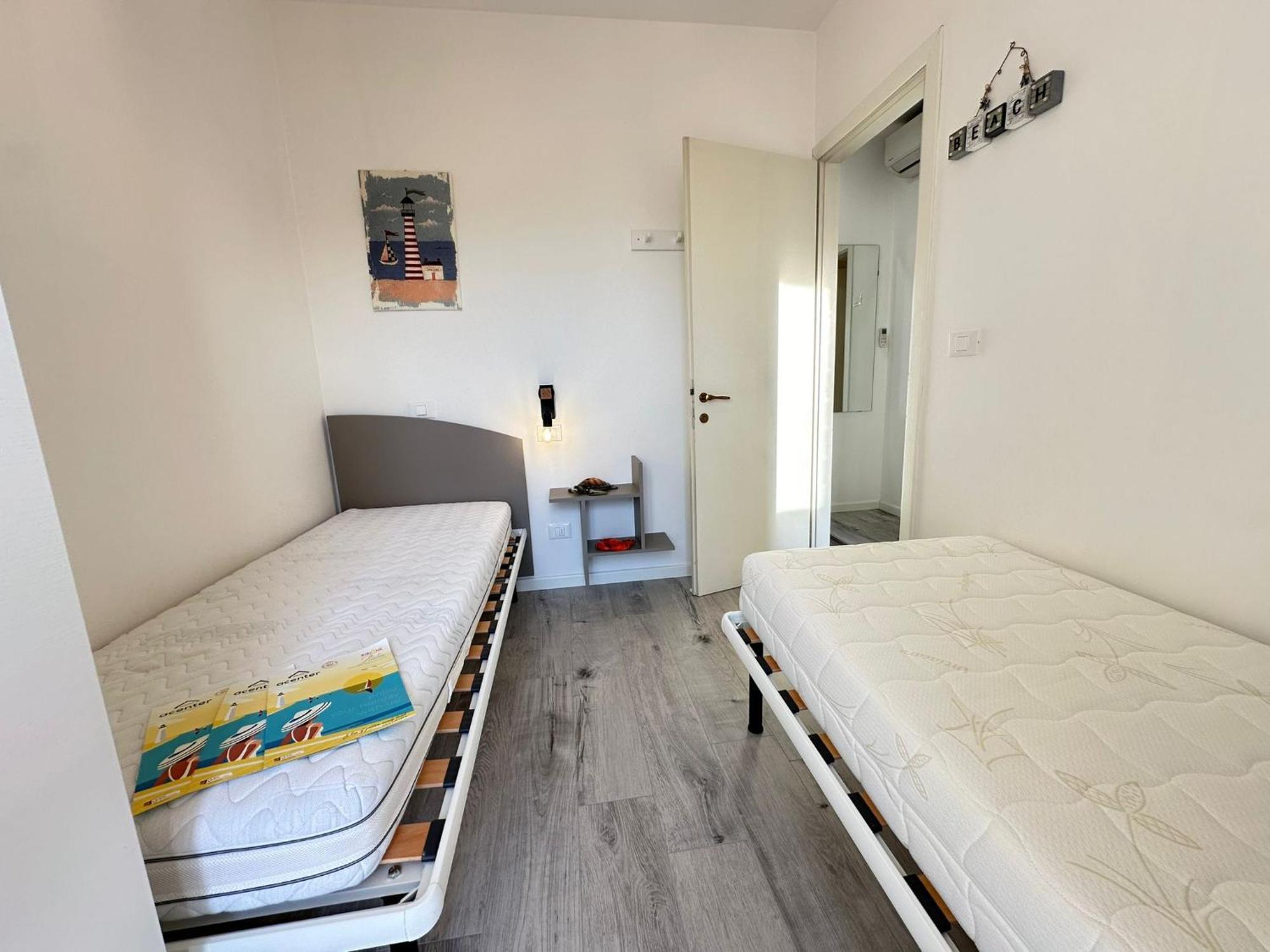 Renovated By The Sea With Private Garden Villa *